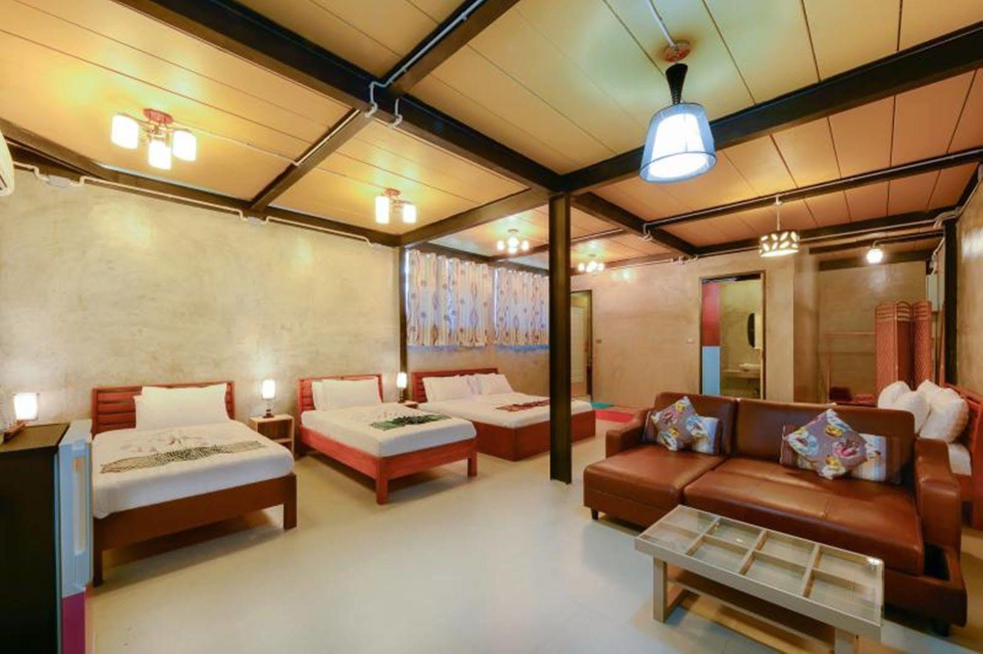 The Riverpool Resort And Spa Kanchanaburi Exteriér fotografie
