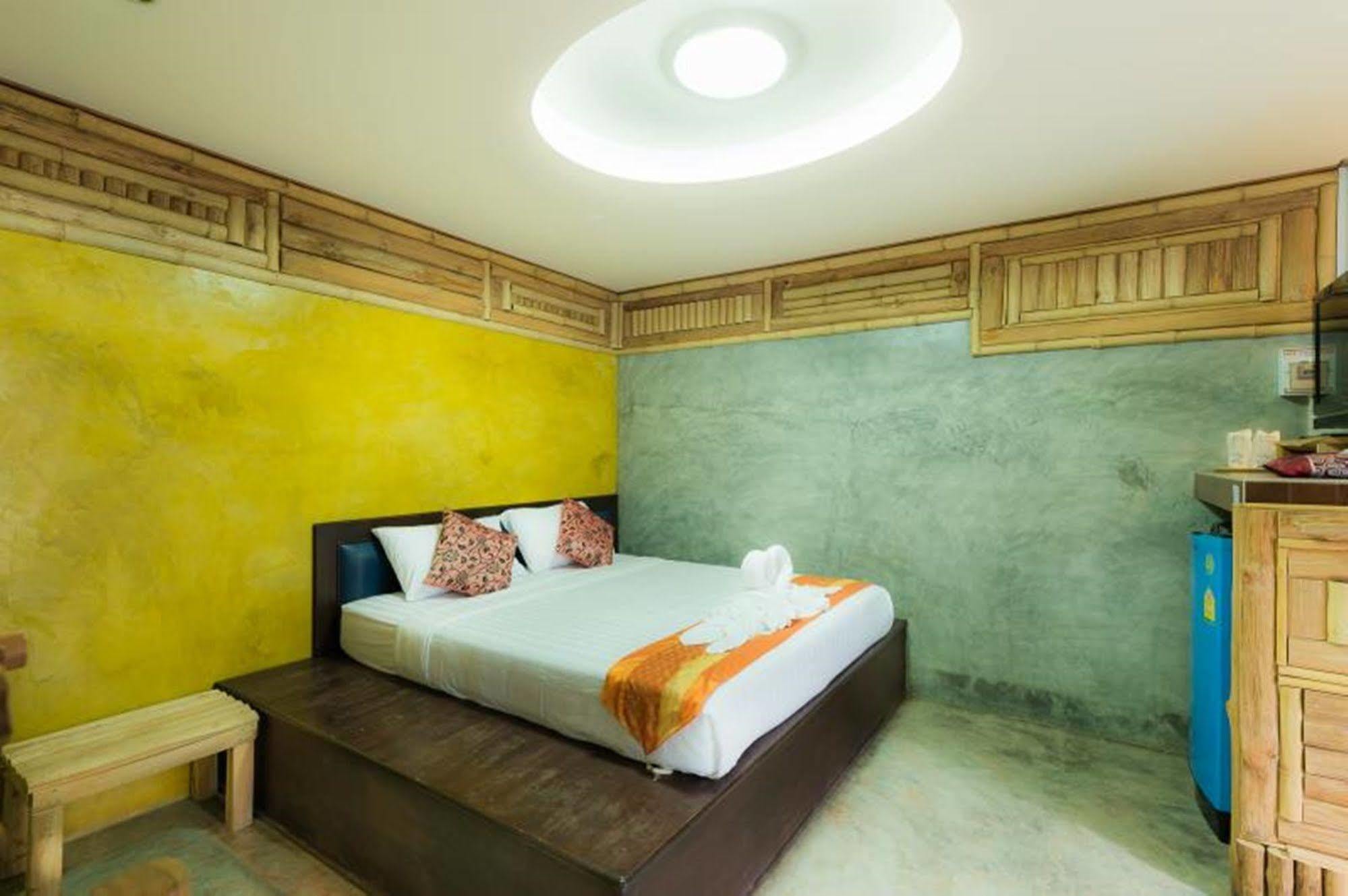 The Riverpool Resort And Spa Kanchanaburi Exteriér fotografie